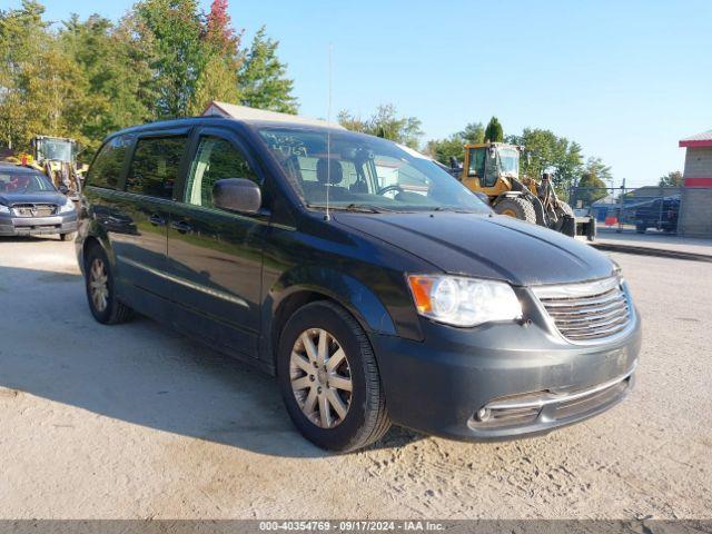  Salvage Chrysler Town & Country