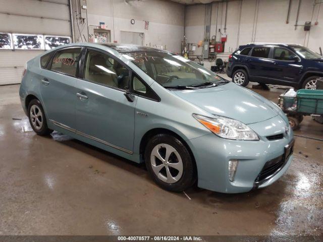  Salvage Toyota Prius