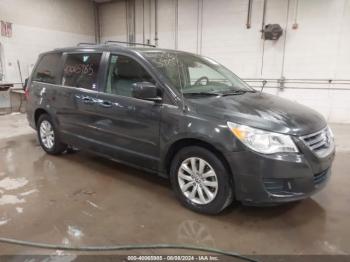  Salvage Volkswagen Routan