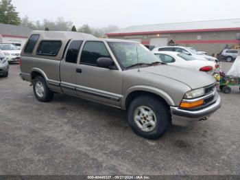  Salvage Chevrolet S-10