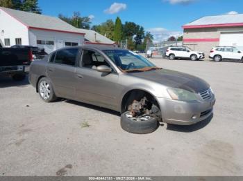  Salvage Nissan Altima