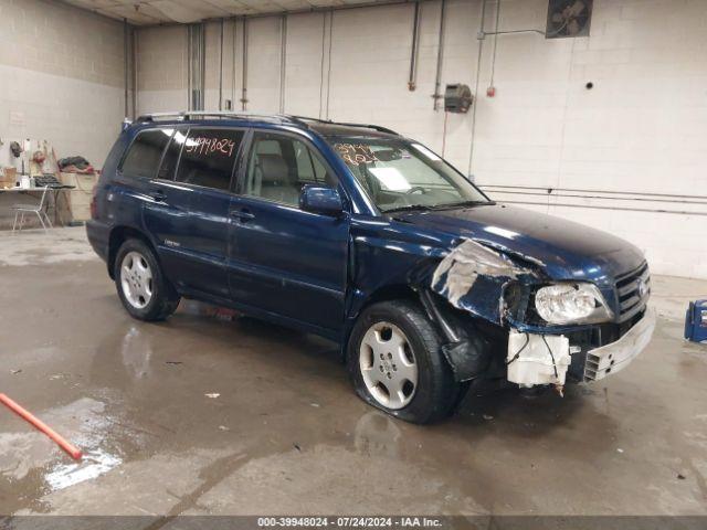  Salvage Toyota Highlander