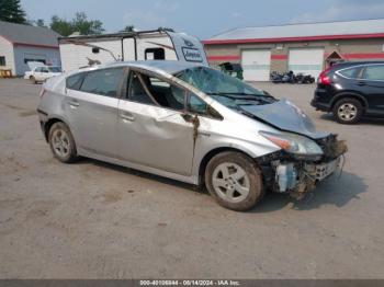  Salvage Toyota Prius