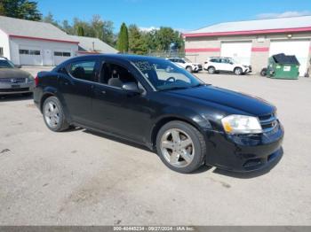  Salvage Dodge Avenger