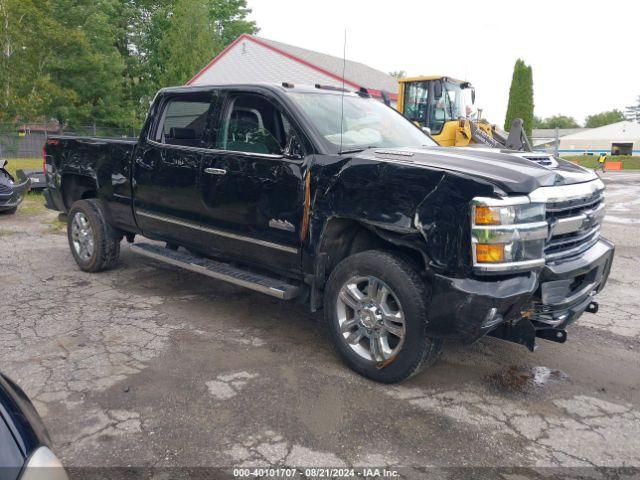  Salvage Chevrolet Silverado 2500