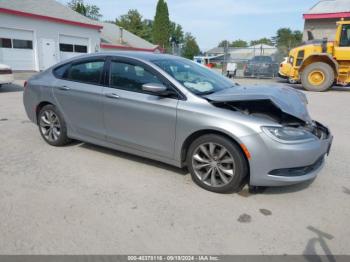  Salvage Chrysler 200