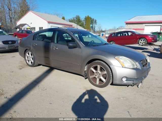  Salvage Nissan Maxima