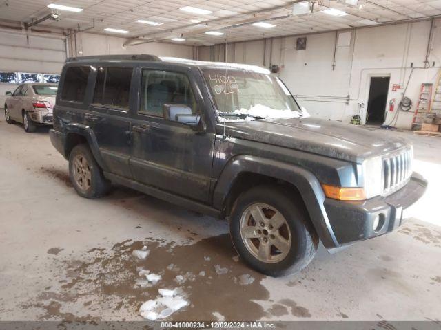  Salvage Jeep Commander