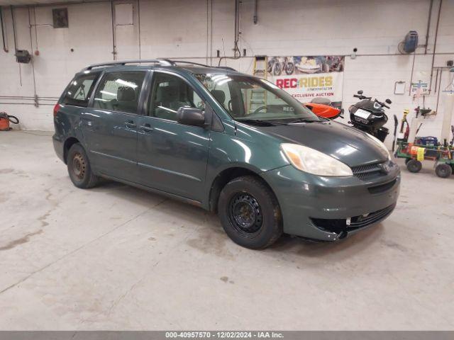  Salvage Toyota Sienna