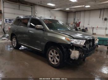  Salvage Toyota Highlander