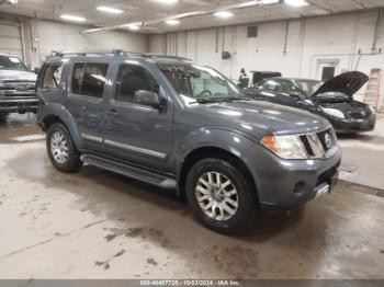  Salvage Nissan Pathfinder