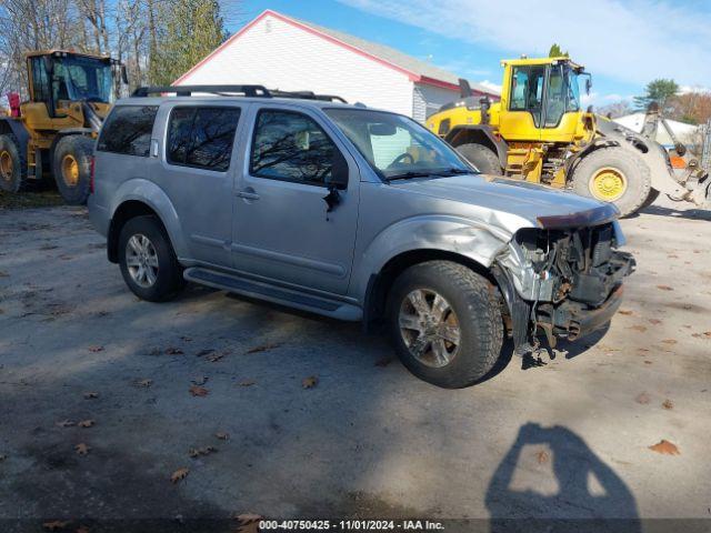  Salvage Nissan Pathfinder