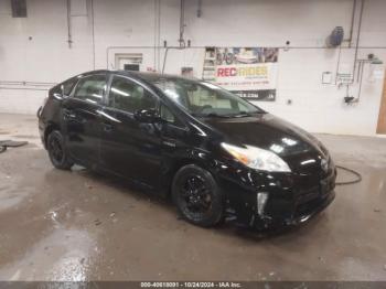  Salvage Toyota Prius