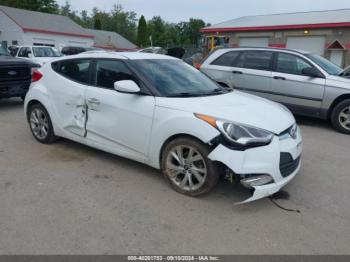  Salvage Hyundai VELOSTER