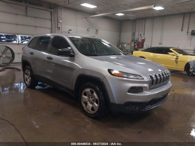  Salvage Jeep Cherokee