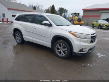  Salvage Toyota Highlander