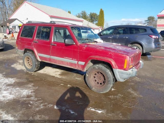  Salvage Jeep Cherokee