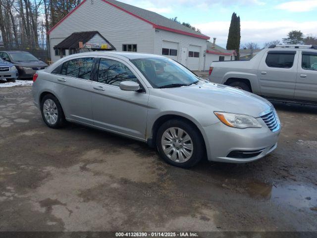  Salvage Chrysler 200