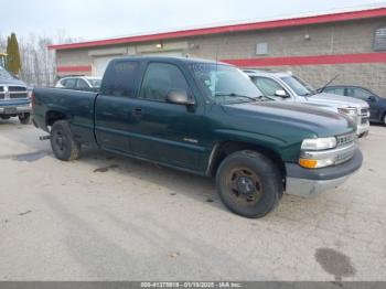  Salvage Chevrolet Silverado 1500