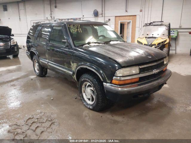  Salvage Chevrolet Blazer