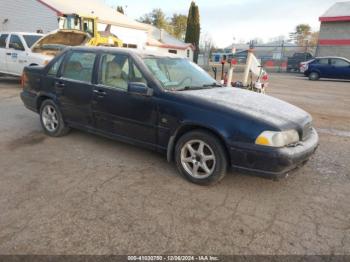  Salvage Volvo S70