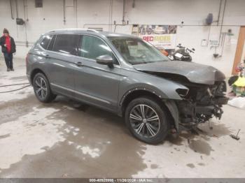  Salvage Volkswagen Tiguan