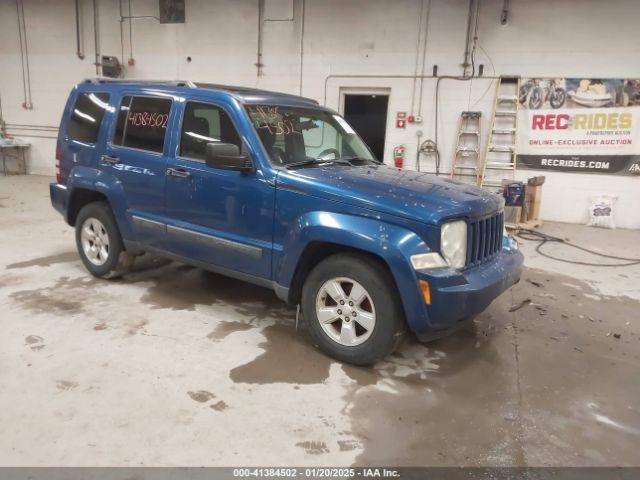  Salvage Jeep Liberty