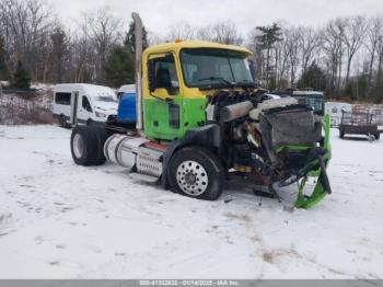  Salvage Mack 600