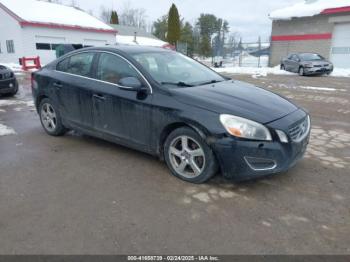  Salvage Volvo S60