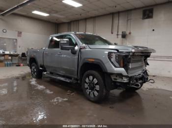  Salvage General Motors Sierra 2500HD