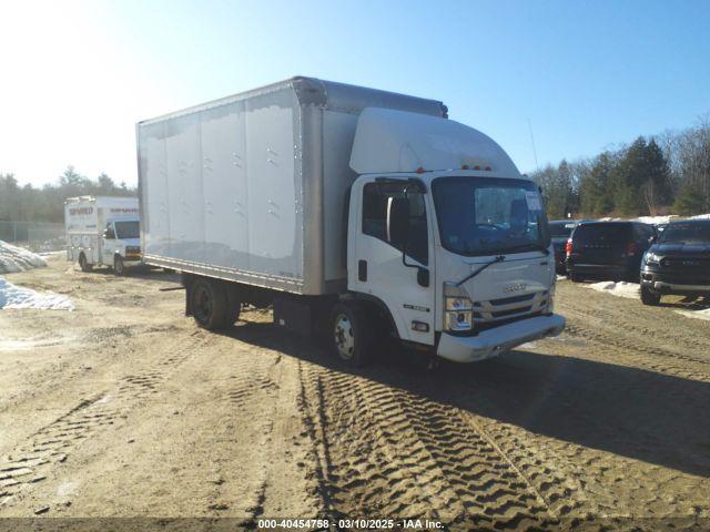  Salvage Isuzu Nrr