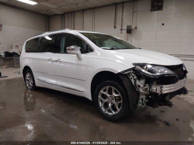  Salvage Chrysler Pacifica