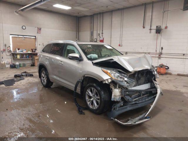  Salvage Toyota Highlander