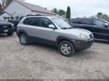  Salvage Hyundai TUCSON