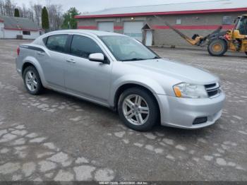  Salvage Dodge Avenger