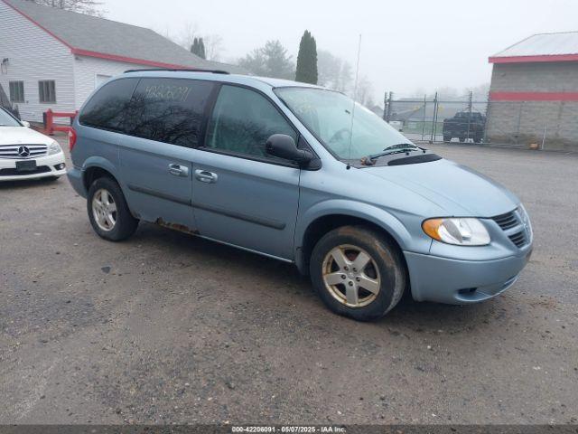  Salvage Dodge Caravan