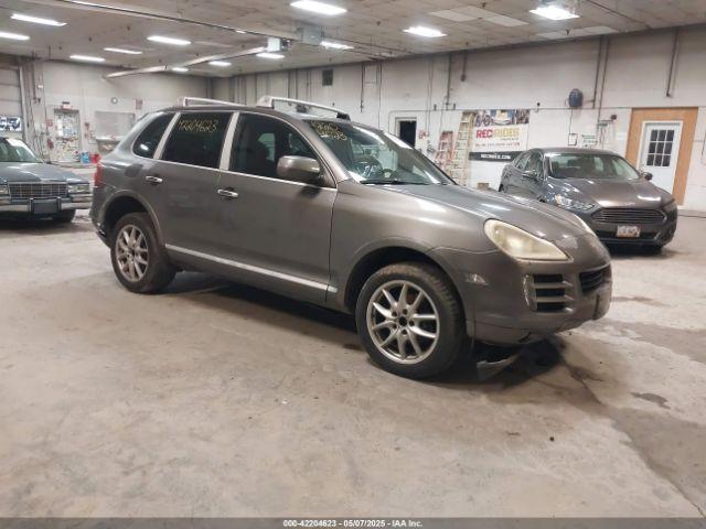  Salvage Porsche Cayenne