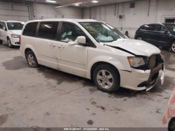  Salvage Dodge Grand Caravan