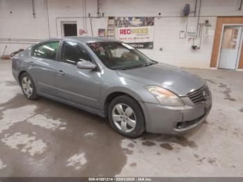  Salvage Nissan Altima