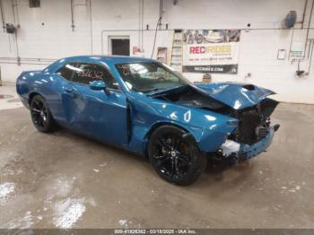  Salvage Dodge Challenger