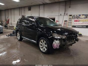  Salvage Mitsubishi Outlander