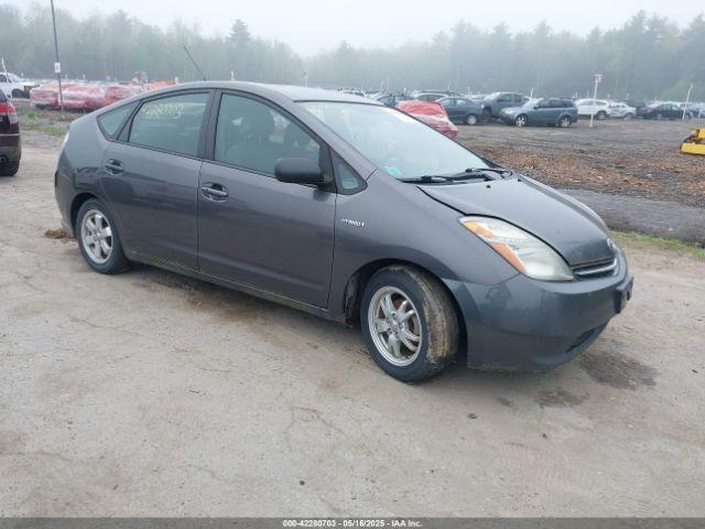  Salvage Toyota Prius