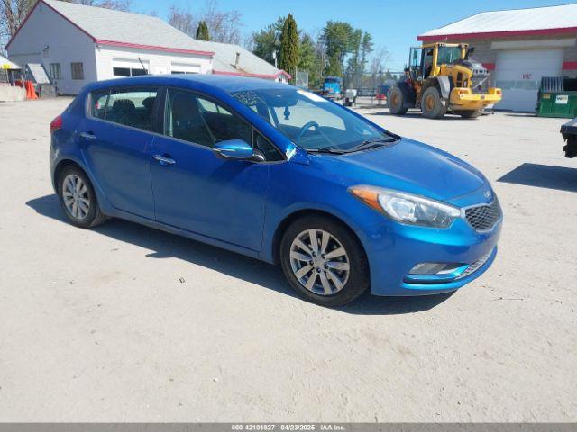  Salvage Kia Forte