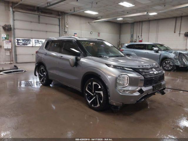  Salvage Mitsubishi Outlander