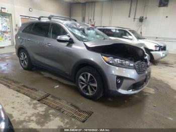  Salvage Kia Sorento
