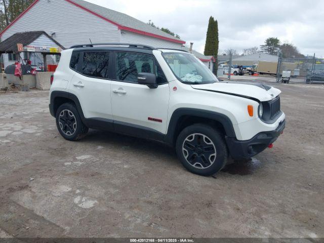  Salvage Jeep Renegade