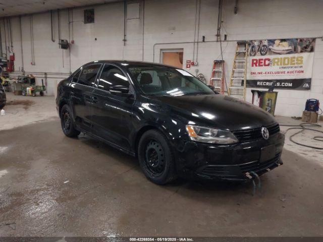  Salvage Volkswagen Jetta