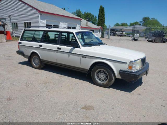  Salvage Volvo 240