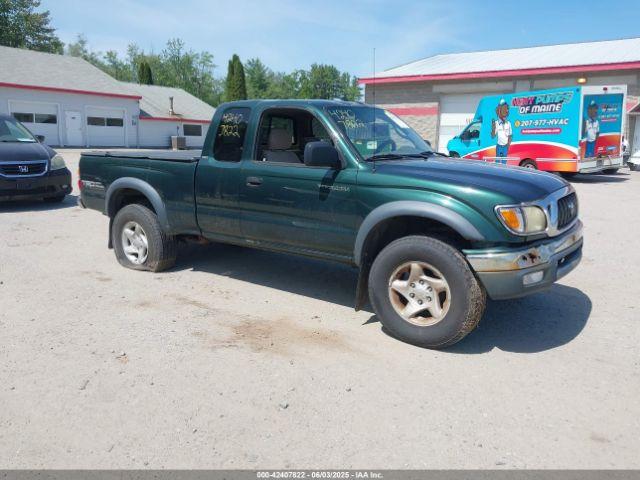  Salvage Toyota Tacoma
