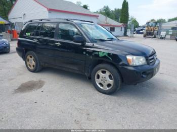  Salvage Toyota Highlander